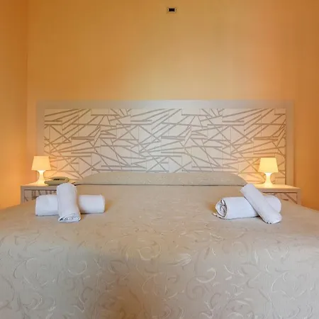 Costa D'oro Hotel 3*