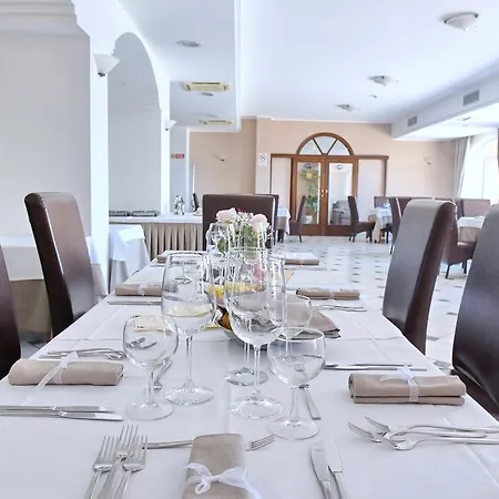 Hotel Costa D'Oro