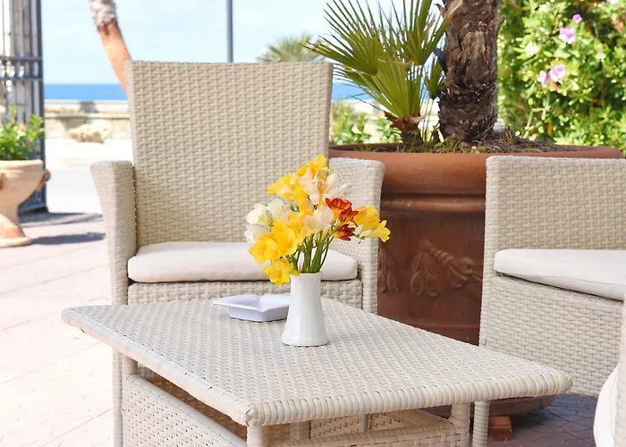 Costa D'oro Hotel