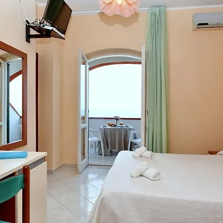 Hotel Costa D'oro 3*