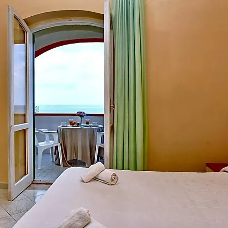 Costa D'oro Hotel 3*